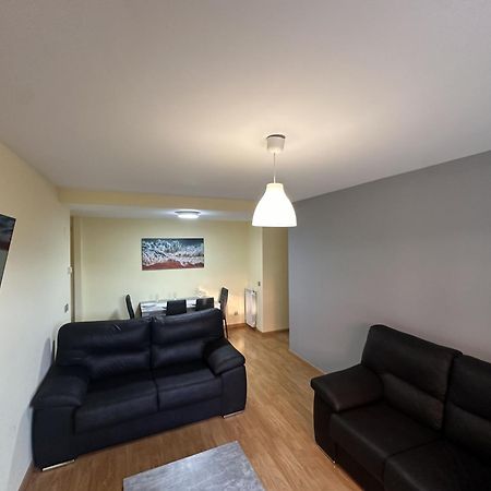 Disfruta Del Pirineo Oscense Appartement Sabiñánigo Buitenkant foto